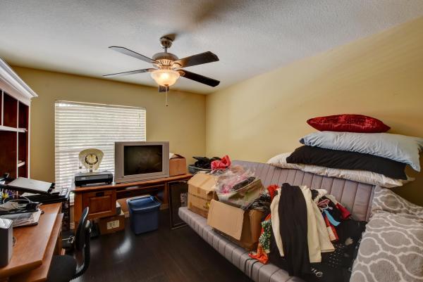Seminole Lakes, 389 River Bluff Ln, Royal Palm Beach, Florida 33411, image 2