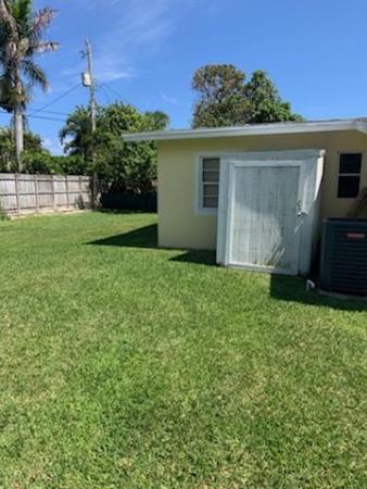 Lantana Heights, 1015 W Bloxham St, Lantana, Florida 33462, image 2