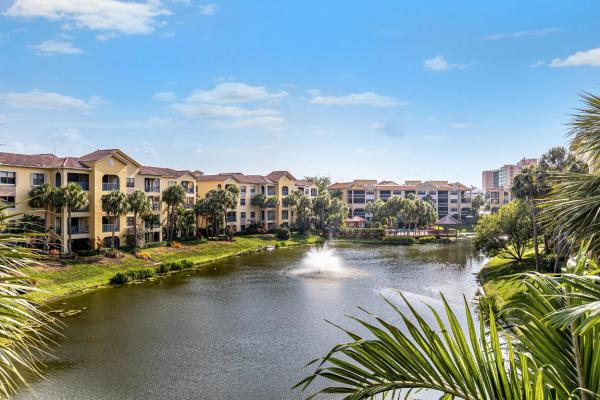 Uno Lago, 300 Uno Lago Dr #302, Juno Beach, Florida 33408, image 1