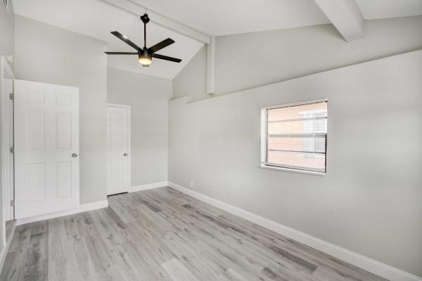 Northmore, 946 45th St, West Palm Beach, Florida 33407, image 2