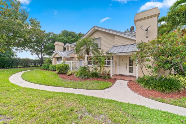 Wellesley At Boynton Beach, 502 Andover Ct, Boynton Beach, Florida 33436, image 1