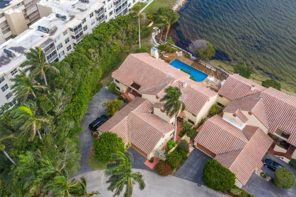 3 Via Lago, Boynton Beach, Florida 33435, image 3
