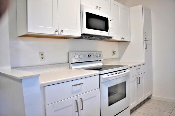 Lee's Crossing, 5717 Kimberton Way, Lake Worth, Florida 33463, image 1