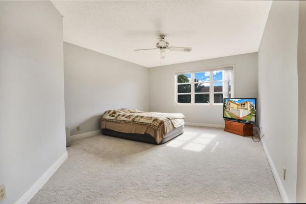 Sea Brook Place, 145 Seabreeze Cir, Jupiter, Florida 33477, image 3
