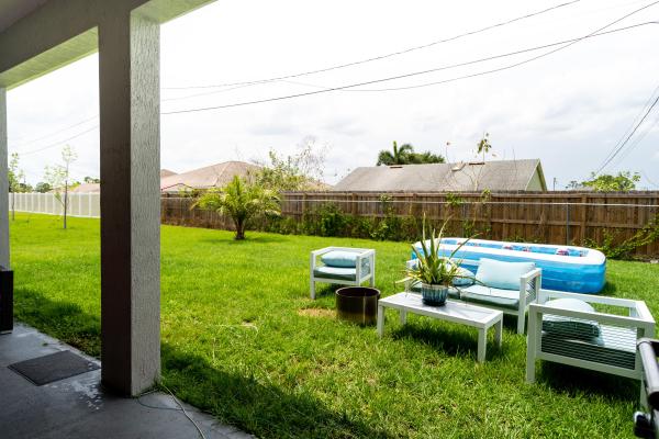 2313 SW Kent Cir, Port St. Lucie, Florida 34953, image 2