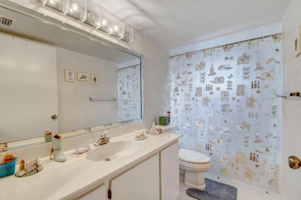 Huntington Pointe, 6241 Pointe Regal Cir #110, Delray Beach, Florida 33484, image 3