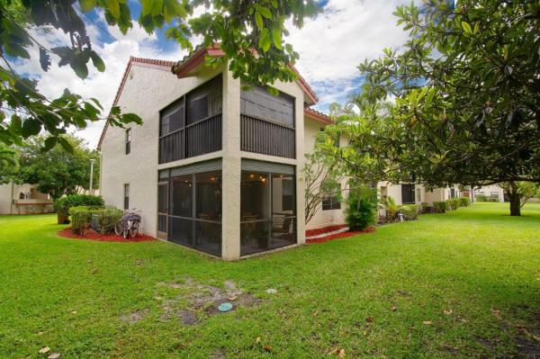 Diplomat Square, 1501 Congressional Way, Deerfield Beach, Florida 33442, image 1