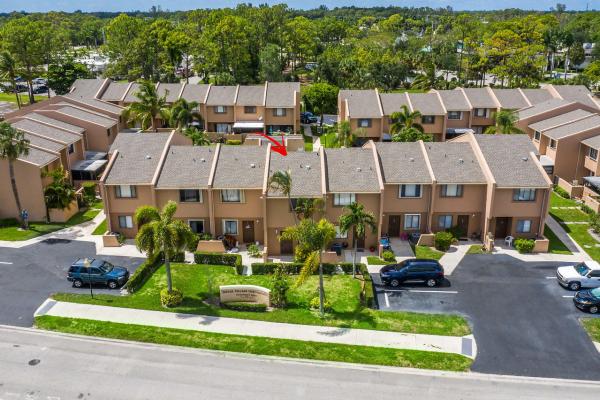 Royal Village Townhouses, 139 Sparrow Dr #1D, Royal Palm Beach, Florida 33411, image 1