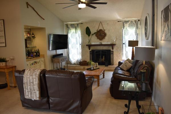 Pinewood Manor Of Wellington, 13868 Ishnala Cir, Wellington, Florida 33414, image 1