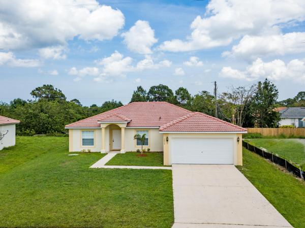 Woodland Trails, 1219 SW Edinburgh Dr, Port St. Lucie, Florida 34953, image 2