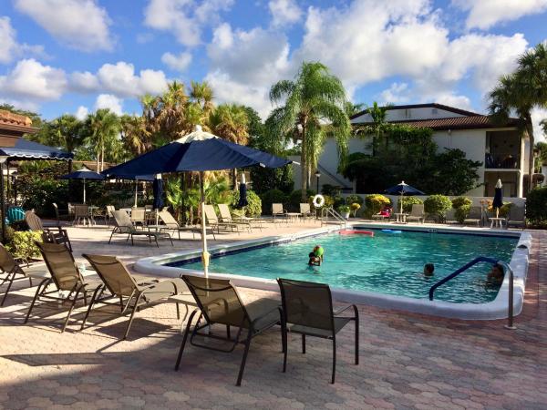 The Horizons Of Boca Lago, 21876 Cypress Cir, Boca Raton, Florida 33433, image 2
