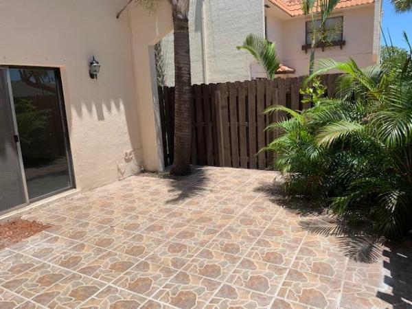 Seven Springs, 6303 Seven Springs Blvd #C, Greenacres, Florida 33463, image 3