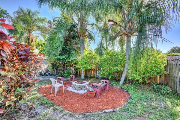 Hypoluxo West, 6914 Athena Dr, Lake Worth, Florida 33463, image 1