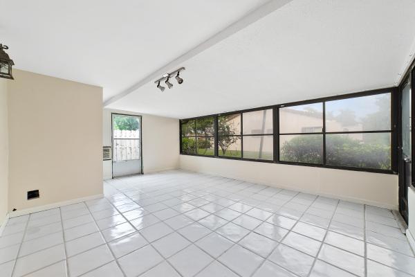 13 Knightsbridge Ln, Boynton Beach, Florida 33426, image 1