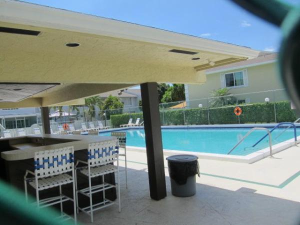 The Charter Club Of Palm Beach, 230 Foxtail Dr #D, Greenacres, Florida 33415, image 1