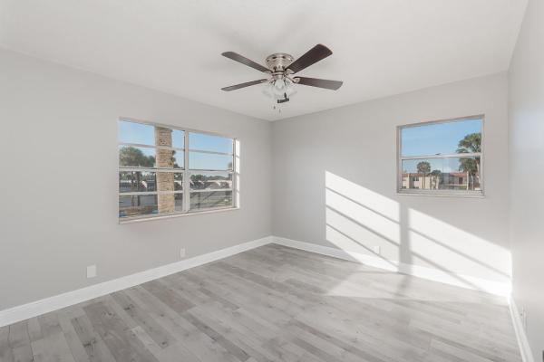 Golden Lakes Village, 120 Lake Meryl Dr #217, West Palm Beach, Florida 33411, image 2