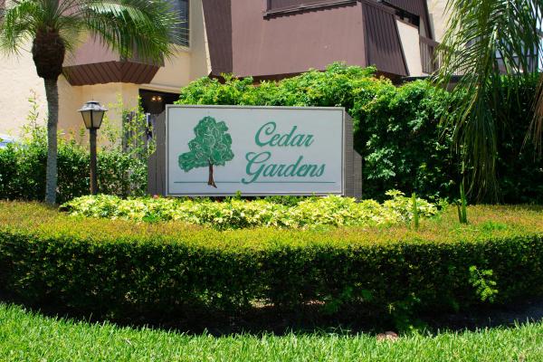 Cedar Gardens Townhouses, 3500 Gardens East Dr #A, Palm Beach Gardens, Florida 33410, image 2