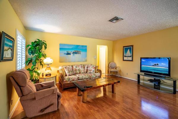 La Pinata, 3486 La Palmas Ct #C-2, Greenacres, Florida 33463, image 3