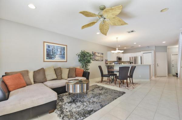 Towne Place, 1538 Westchester Ave, Wellington, Florida 33414, image 2