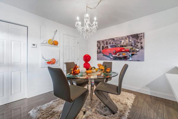 Lakewood Of Palm Springs, 93 Lake Arbor Dr, Palm Springs, Florida 33461, image 2