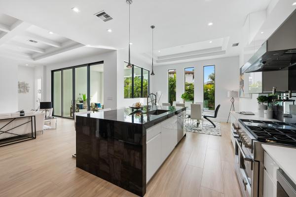1470 NE 4th Ave, Boca Raton, Florida 33432, image 1