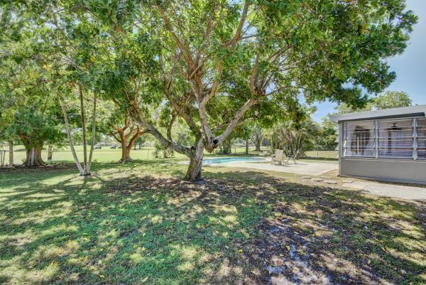 Palm Beach National Golf & Country Club Estates, 3230 Pebble Beach Dr, Lake Worth, Florida 33467, image 1