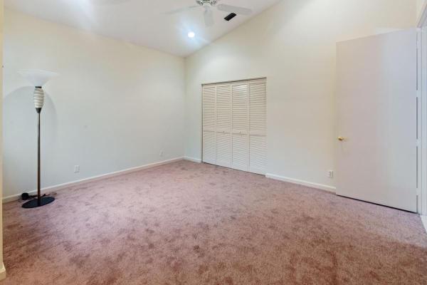 Huntington At Wycliffe, 4586 Hazleton Ln, Lake Worth, Florida 33449, image 2