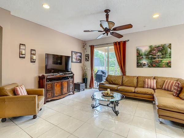 Thoroughbred Lake Estates, 10135 Clubhouse Turn Rd, Lake Worth, Florida 33449, image 2
