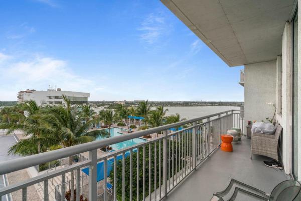 The Edge, 300 S Australian Ave #918, West Palm Beach, Florida 33401, image 2