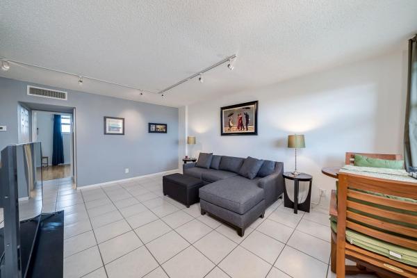 Casa Verano, 2400 NE 10th St #409, Pompano Beach, Florida 33062, image 1