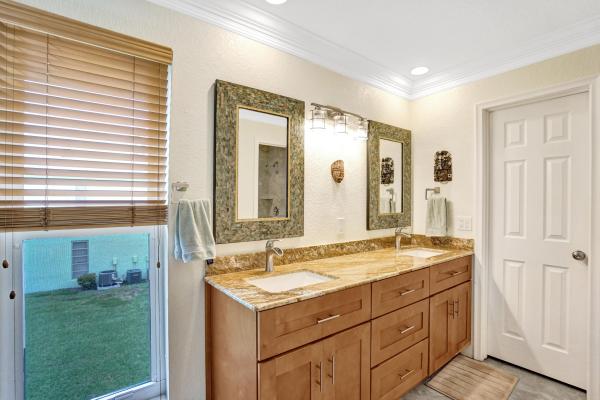 The Pines Of Delray, 1051 Orange Ter #204, Delray Beach, Florida 33445, image 3