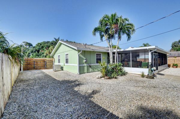 Delray Garden Estates, 5121 Woodland Dr, Delray Beach, Florida 33484, image 1