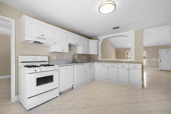 Lantana Homes, 5719 Ithaca Cir E, Lake Worth, Florida 33463, image 1