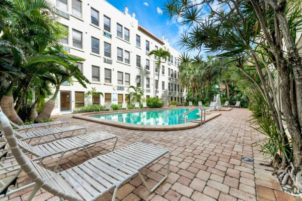 The Palm Beach Hotel, 235 Sunrise Ave #1030, Palm Beach, Florida 33480, image 1