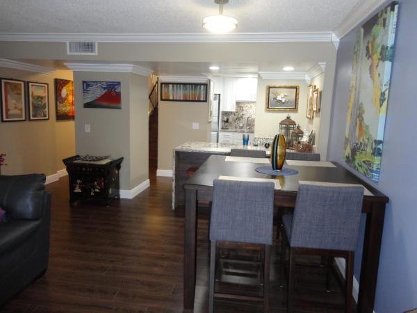 Royale Harbour Of North Palm Beach, 398 Golfview Rd #F, North Palm Beach, Florida 33408, image 2