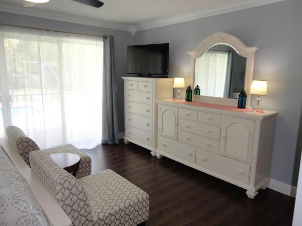 Royale Harbour Of North Palm Beach, 398 Golfview Rd #F, North Palm Beach, Florida 33408, image 1