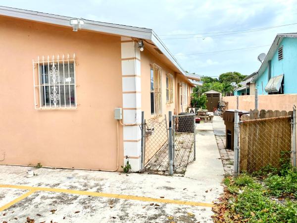Forest Ridge Park, 6512 Norton Ave, West Palm Beach, Florida 33405, image 2