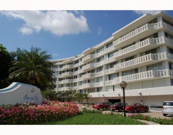 Sun & Surf, 130 Sunrise Ave #2190, Palm Beach, Florida 33480, image 1