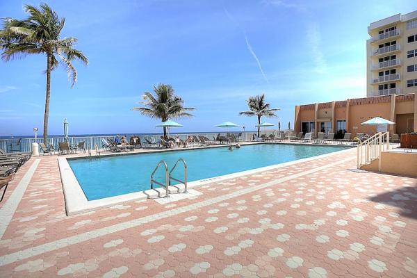 Palmsea, 3520 S Ocean Blvd #H205, South Palm Beach, Florida 33480, image 3