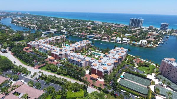 Mizner Court, 140 SE 5th Ave #348, Boca Raton, Florida 33432, image 3