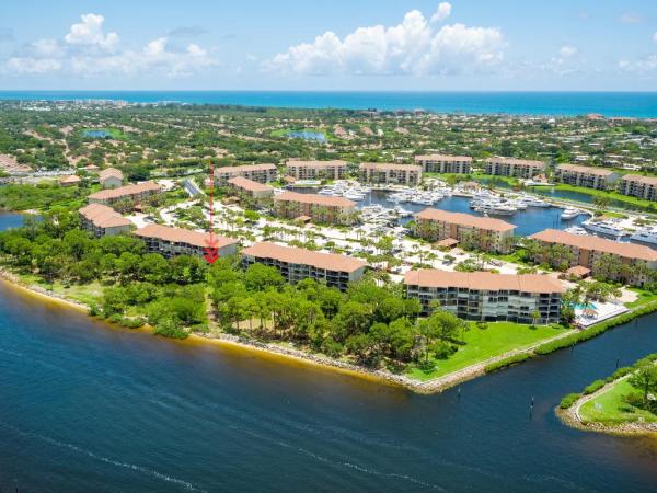 The Marina At The Bluffs, 2001 Marina Isle Way #101, Jupiter, Florida 33477, image 2