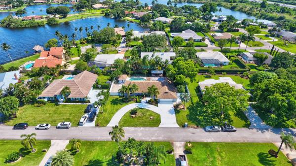Lake Eden, 926 SW 37th Ct, Boynton Beach, Florida 33435, image 1