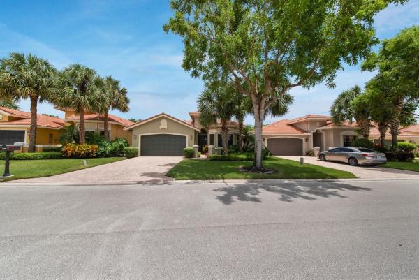 Tivoli Lakes, 7166 Boscanni Dr, Boynton Beach, Florida 33437, image 3