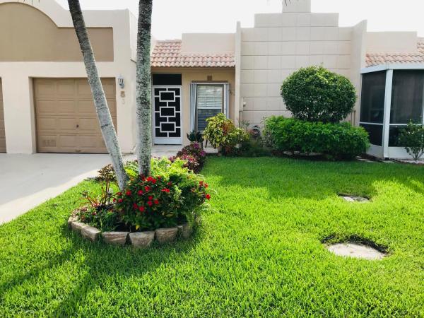 Town Villas At Moon Lake, 9094 Flynn Cir #5, Boca Raton, Florida 33496, image 3