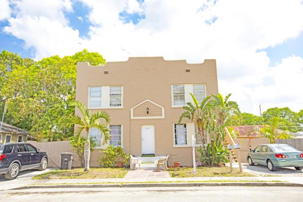 Vista Encanto, 514 El Vedado, West Palm Beach, Florida 33405, image 2