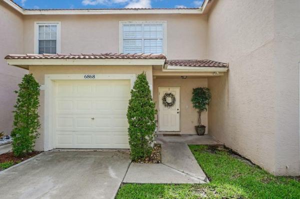 Country Glen At Rivermill, 6868 Willow Creek Run, Lake Worth, Florida 33463, image 1