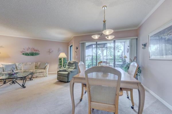 Camino Real Village, 5801 Camino Del Sol #206, Boca Raton, Florida 33433, image 3