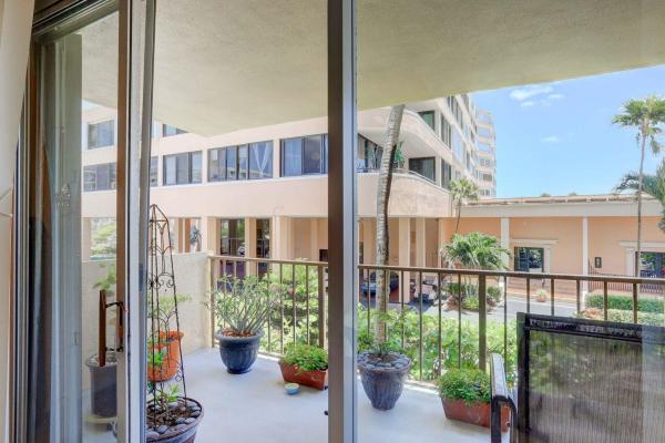 Horizon West, 3581 S Ocean Blvd #2A, South Palm Beach, Florida 33480, image 3