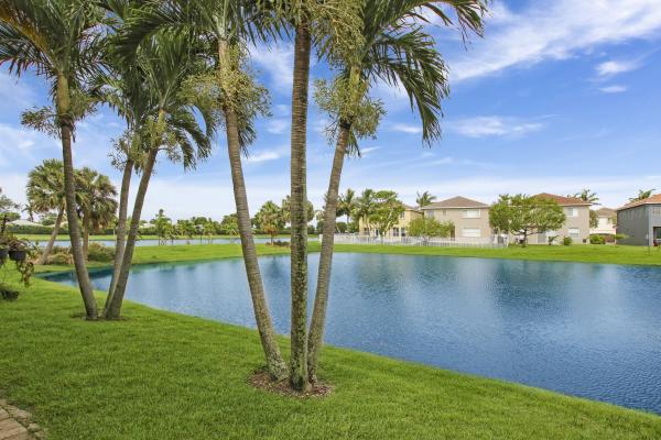 Thousand Oaks, 3111 Laurel Ridge Cir, Riviera Beach, Florida 33404, image 1
