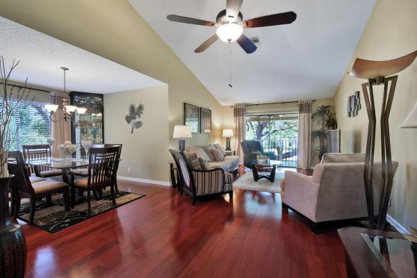 Lexington Green, 10 Lexington Ln E #E, Palm Beach Gardens, Florida 33418, image 3